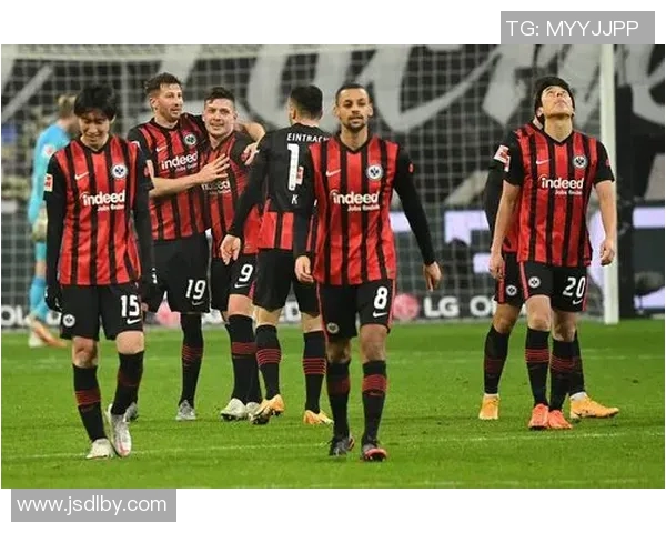 法兰克福连胜,击败沙尔克04,稳固德甲积分榜前列位置 法兰克福连胜,击败沙尔克04,稳固德甲积分榜前列位置