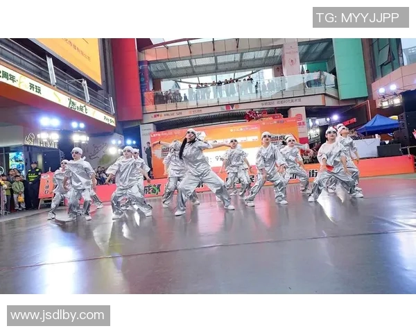 街舞盛宴:深入成都街舞队的比赛技巧与经验分享