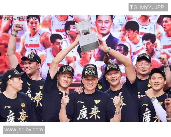 重庆乒乓球队战术解析与运营体系的创新发展探索